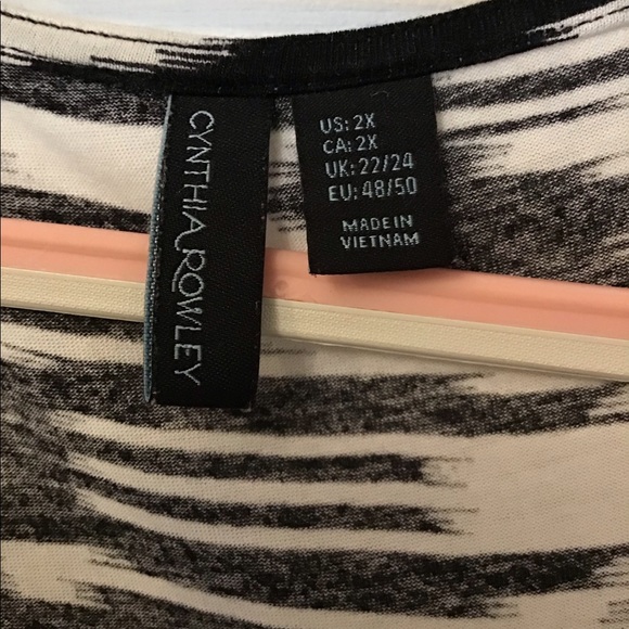 Plus Size Cynthia Rowley Top - Picture 3 of 4